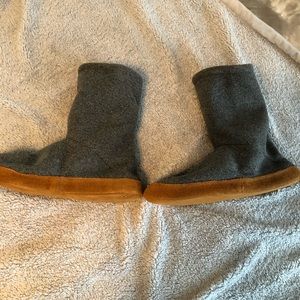 Lands’ End boots
